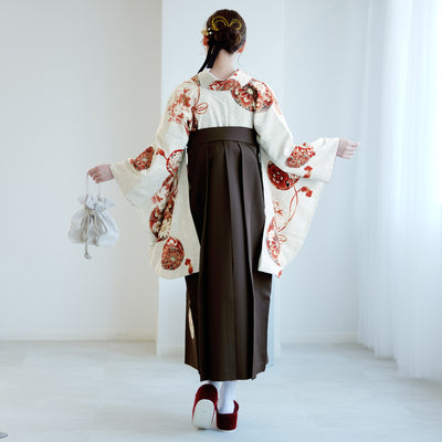 【レンタル】 袴 17点セット JAPAN STYLE×中村里砂 二尺袖着物 赤の華玉 重ね衿縫い付済  卒業式 大学生 専門学生（1020721912）