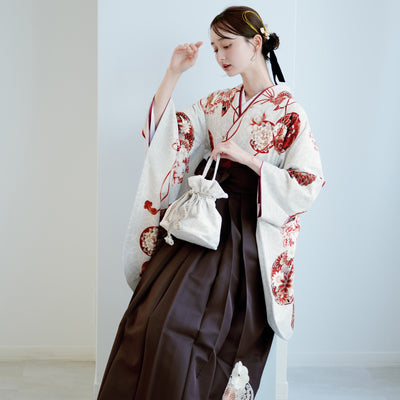 【レンタル】 袴 17点セット JAPAN STYLE×中村里砂 二尺袖着物 赤の華玉 重ね衿縫い付済  卒業式 大学生 専門学生（1020721912）