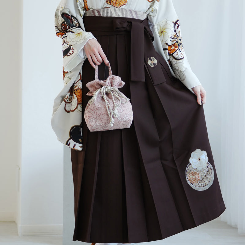 【レンタル】 袴 17点セット JAPAN STYLE×中村里砂 二尺袖着物 グレージュにレトロねじり梅 重ね衿縫い付済  卒業式 大学生 専門学生（1020722112）