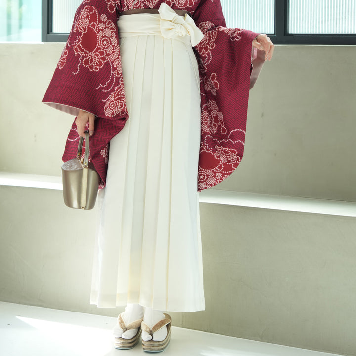 【utatane】ひよこ商店 二尺袖(重ね襟縫い付け済み） レンタル】袴 17点セット 二尺袖着物 えんじの絞り柄（袴91cm