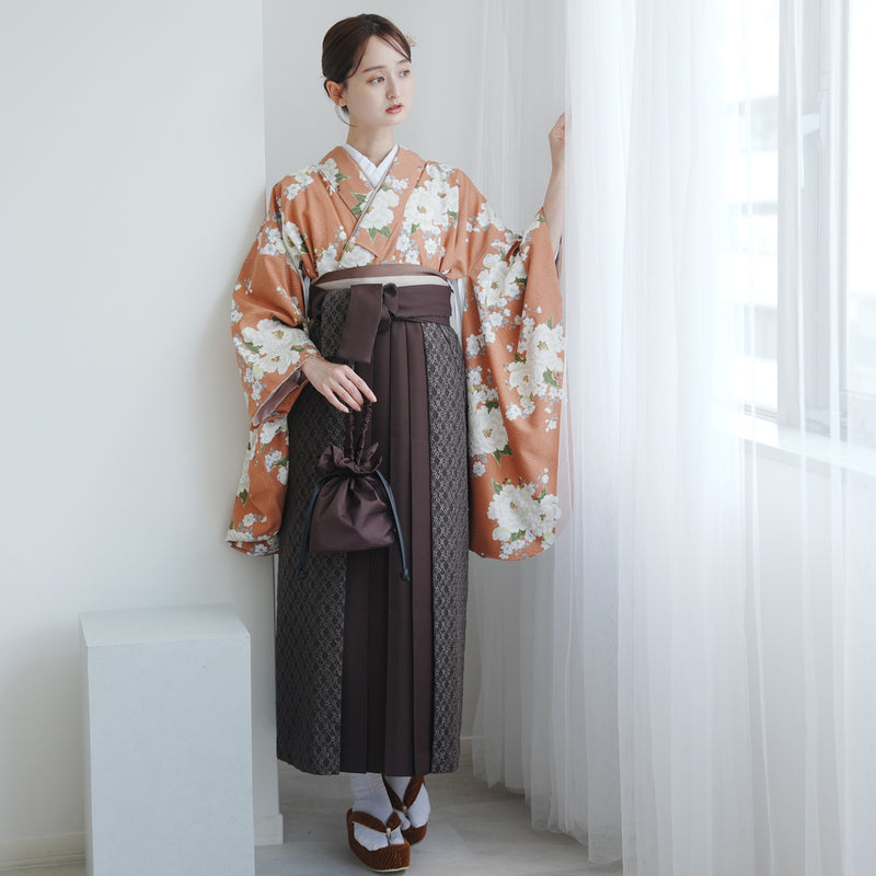 【レンタル】 袴 17点セット Hether 二尺袖着物 アプリコットに可憐な牡丹 重ね衿縫い付済  卒業式 大学生 専門学生（1020726401）