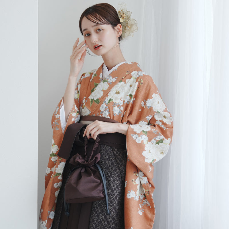 【レンタル】 袴 17点セット Hether 二尺袖着物 アプリコットに可憐な牡丹 重ね衿縫い付済  卒業式 大学生 専門学生（1020726401）