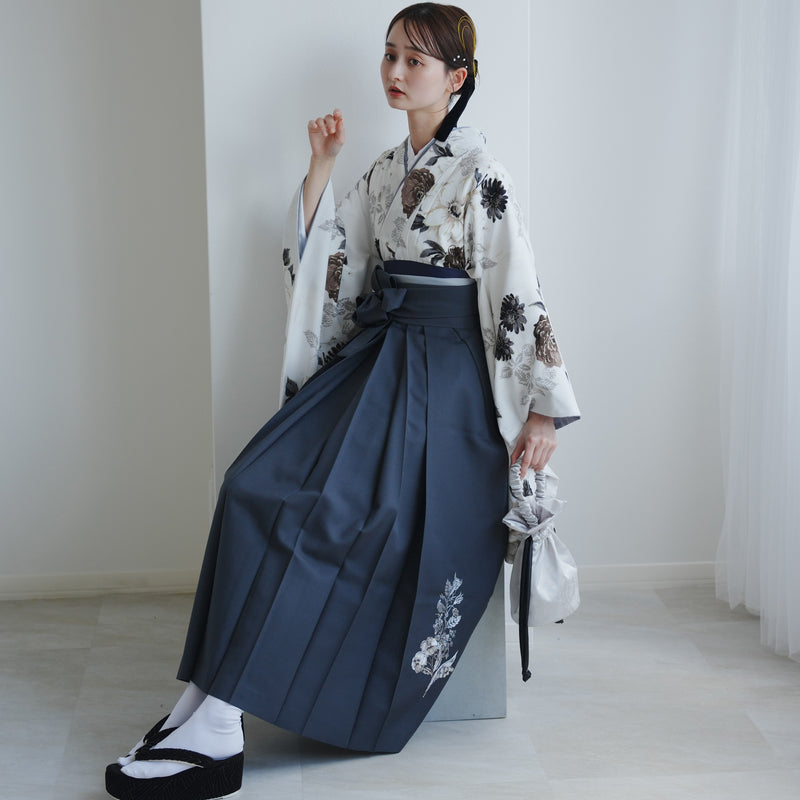 【レンタル】 袴 17点セット JILLSTUART 二尺袖着物 オフホワイトにクチナシ  重ね衿縫い付済  卒業式 大学生 専門学生（1020726901）