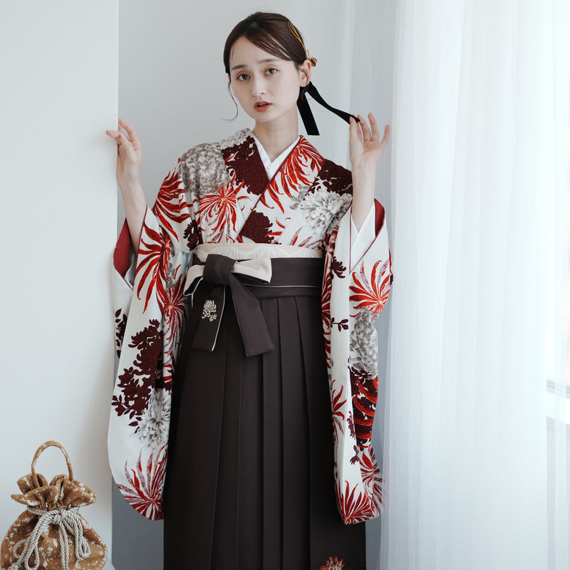 【レンタル】 袴 17点セット 玉城ティナ×紅一点 二尺袖着物 乱菊・赤  重ね衿縫い付済  卒業式 大学生 専門学生（1020727101）