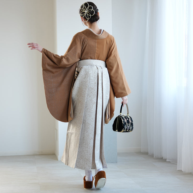 【レンタル】 袴 17点セット 二尺袖着物 半身 月霞パイソン 砂色 袴91cm（身長153-158cm）キャメル アシンメトリー グリッター ラメ 蛇柄 重ね衿縫い付済  卒業式 大学生 専門学生（1020728211）