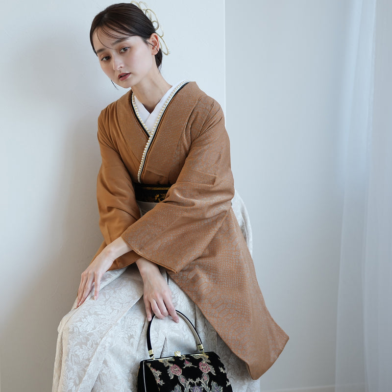 【レンタル】 袴 17点セット 二尺袖着物 半身 月霞パイソン 砂色 袴91cm（身長153-158cm）キャメル アシンメトリー グリッター ラメ 蛇柄 重ね衿縫い付済  卒業式 大学生 専門学生（1020728211）