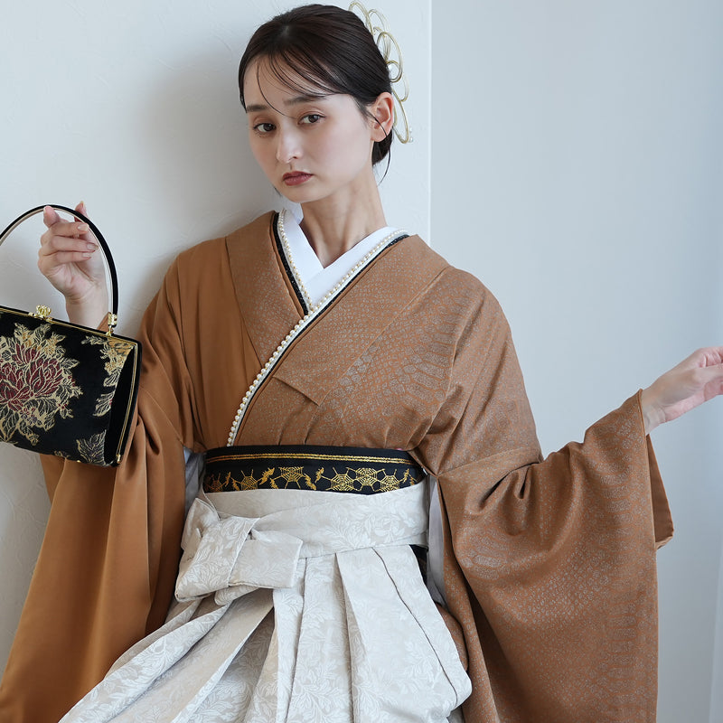 【レンタル】 袴 17点セット 二尺袖着物 半身 月霞パイソン 砂色 袴91cm（身長153-158cm）キャメル アシンメトリー グリッター ラメ 蛇柄 重ね衿縫い付済  卒業式 大学生 専門学生（1020728211）