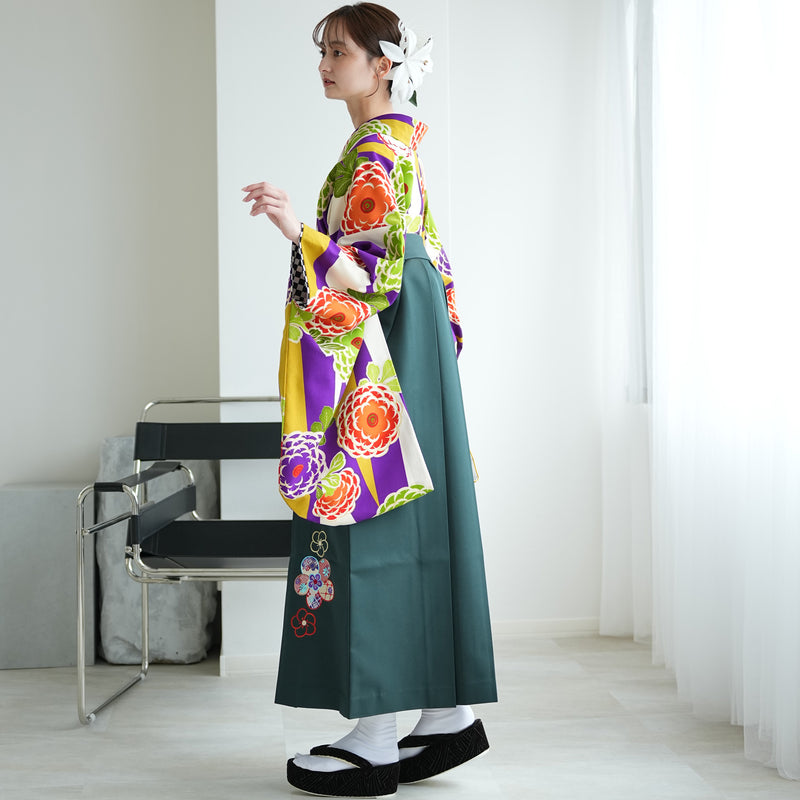 【レンタル】 袴 17点セット 紫とからしの縞々菊   重ね衿縫い付済  卒業式 大学生 専門学生（1021609501）