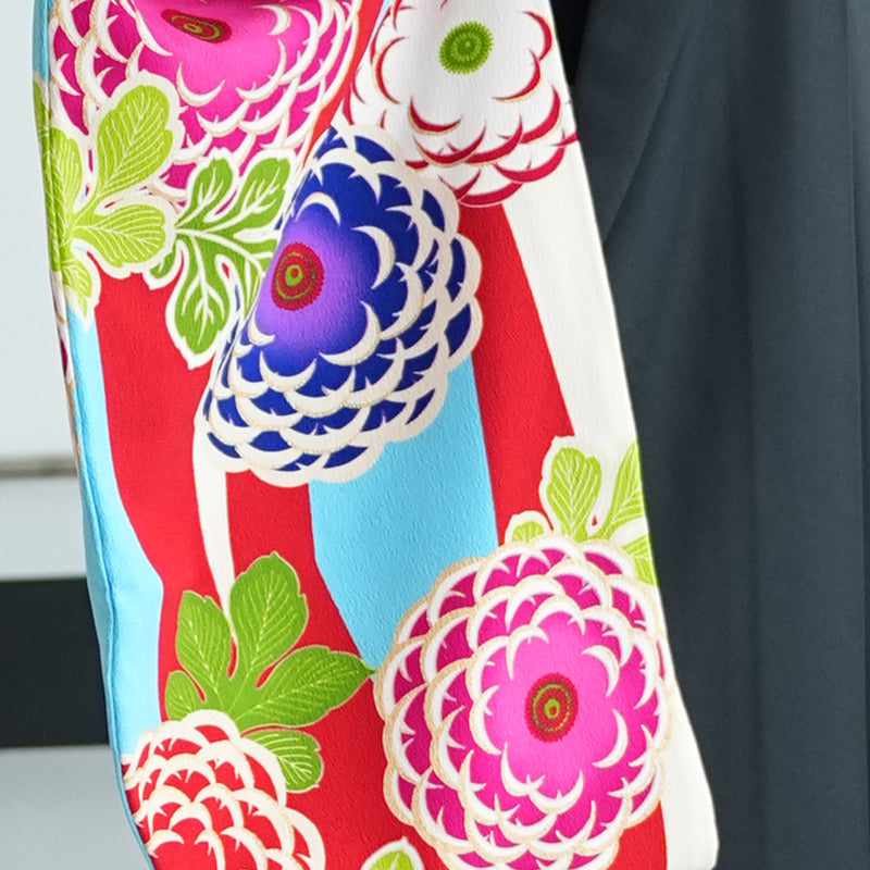 【レンタル】 袴 17点セット  二尺袖着物 赤と水色の縞々菊 袴95cm（身長約158-163cm）重ね衿縫い付済  卒業式 大学生 専門学生（1021610301）