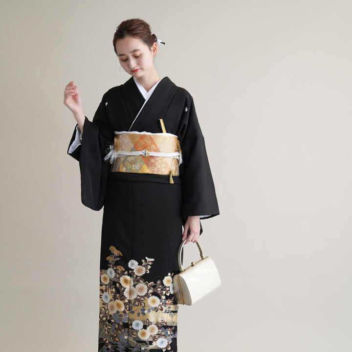 〈着物単品〉黒留袖　着物　正絹　結婚式　第一礼装　スモールサイズ　扇　落款　J2 1045604400_4_0d992c1a-8fa9-