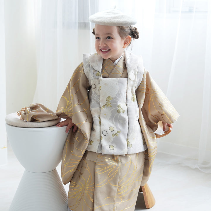 七五三 3歳 ひよこ商店 被布セット 三つ身 お祝い着 グレー雪輪×シナモン金彩 1403623800_720x.jpg?v=1693459750