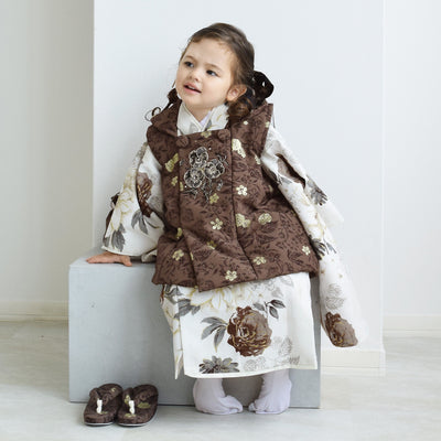 【レンタル】七五三着物 3歳女の子 被布セット JILLSTUART / ジル・スチュアート パンジーとクチナシ・ブラウン （1403625800）