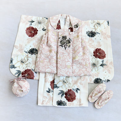 【レンタル】七五三着物 3歳女の子 被布セット JILLSTUART / ジル・スチュアート パンジーとクチナシ・ピンク （1403625900）