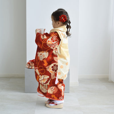 【レンタル】七五三着物 3歳女の子 被布セット 京舞 雪輪に梅・薄橙（1403626300）※2025年10～11月予約空き無し