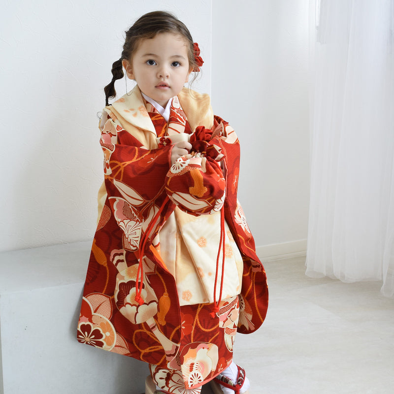 【レンタル】七五三着物 3歳女の子 被布セット 京舞 雪輪に梅・薄橙（1403626300）※2025年10～11月予約空き無し