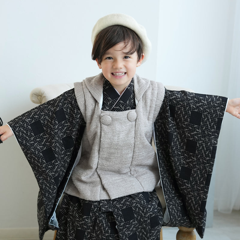 【レンタル】七五三 3歳 着物 utatane 男の子 被布セット 子供 kids 三つ身 お祝い着 往復送料無料 （1405600300）