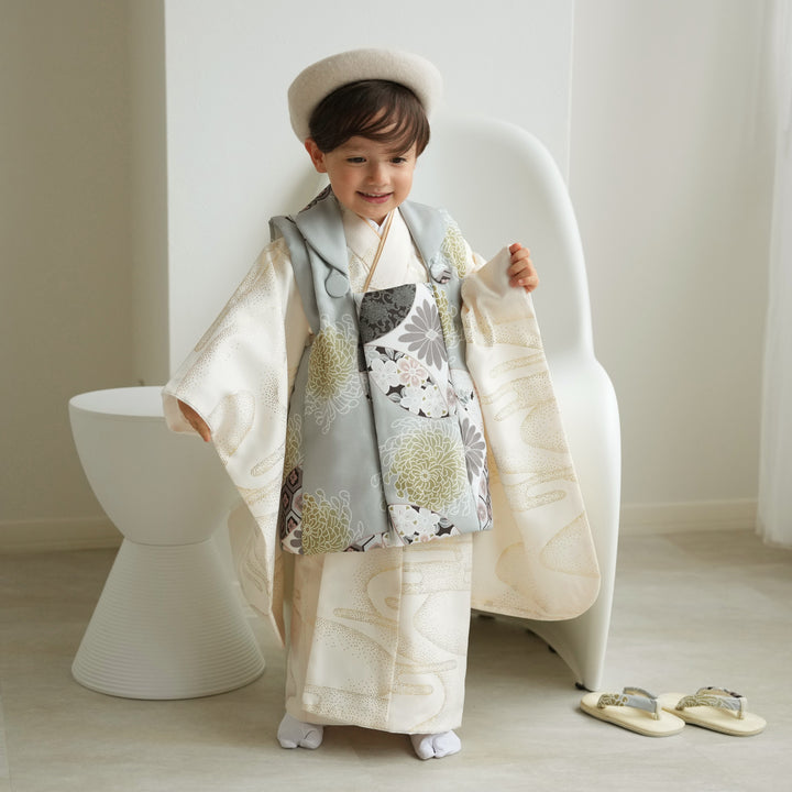 【ひよこ商店】七五三 着物 3歳 男の子 被布セット エクリュ七宝×ベージュ金彩 七五三着物 3歳 男の子 被布セット】販売品 ミント七宝×クリーム金彩