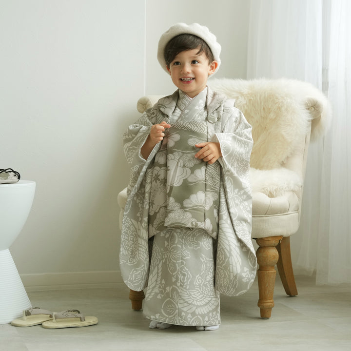 新品　3歳　フルセット　七五三 男の子　女の子　灰緑鳳凰×金彩　被布 新品3歳フルセット七五三 男の子女の子灰緑鳳凰×金彩被布