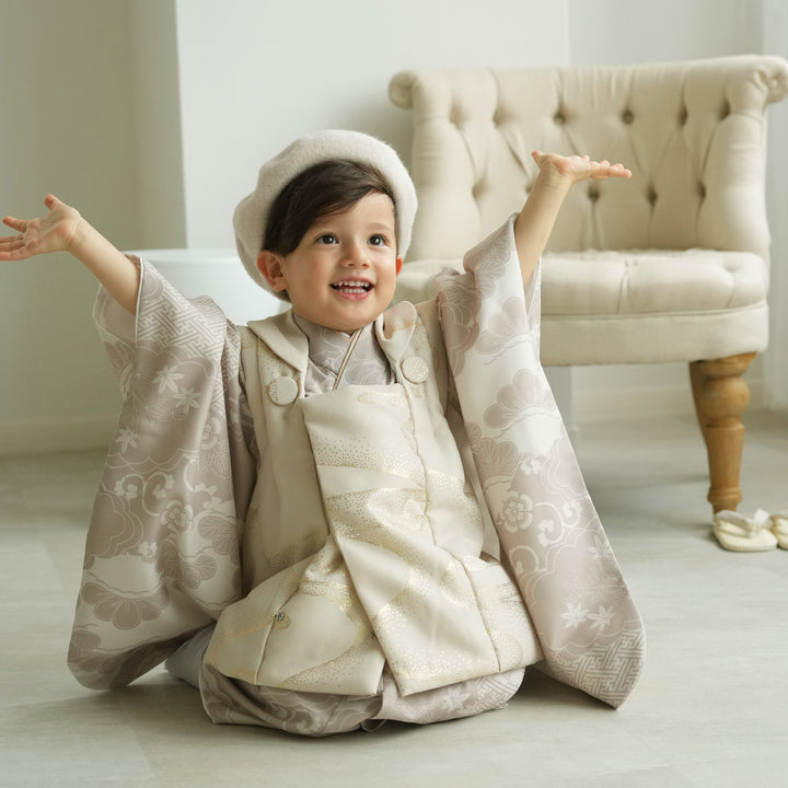 【七五三3歳男の子】ベージュの被布セット♡簡単着付け＆ハンドメイド一点もの 3歳男の子七五三被布セット着物レンタル 「花わらべ」ブランド