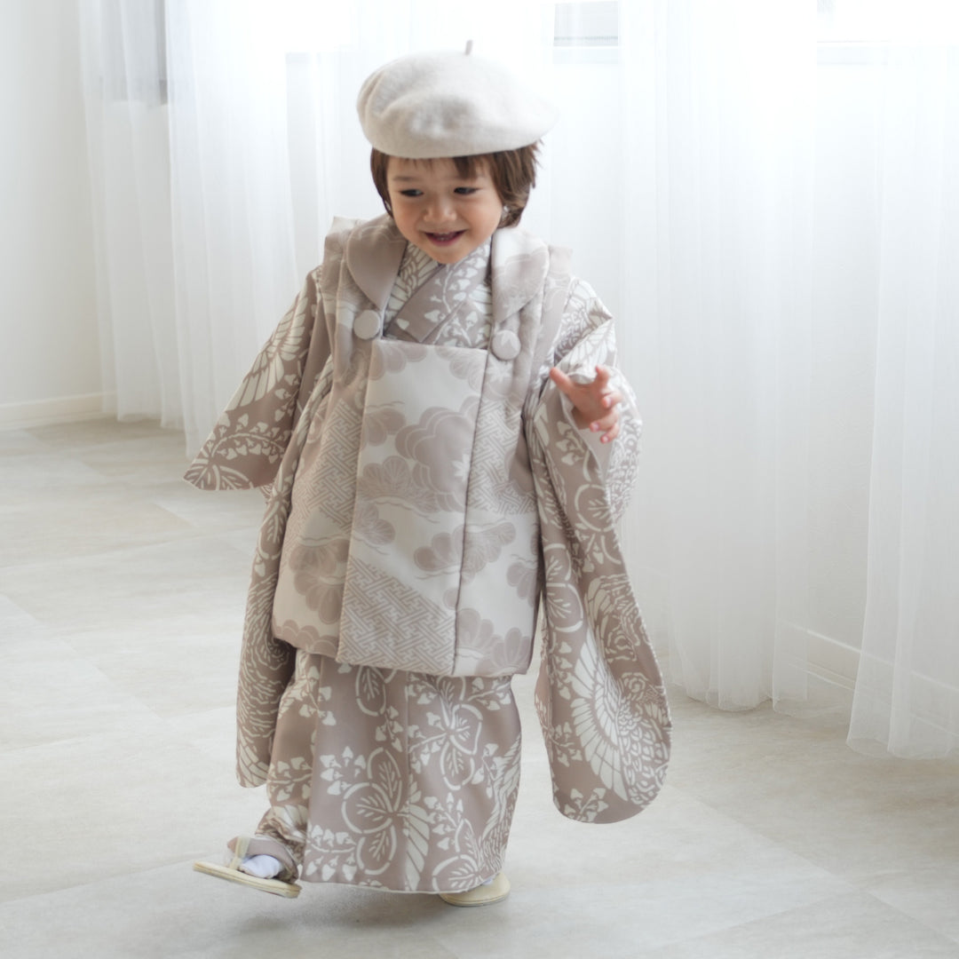 レンタル】七五三着物 3歳男の子 被布セット ベージュ松文様×白茶鳳凰