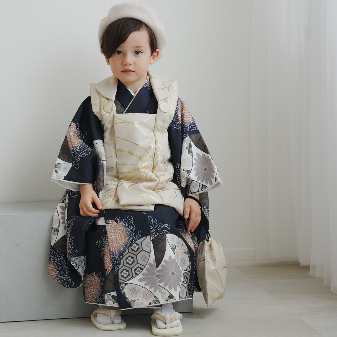 レンタル】七五三着物 3歳男の子 ベレー帽つき被布セット ベージュ金彩