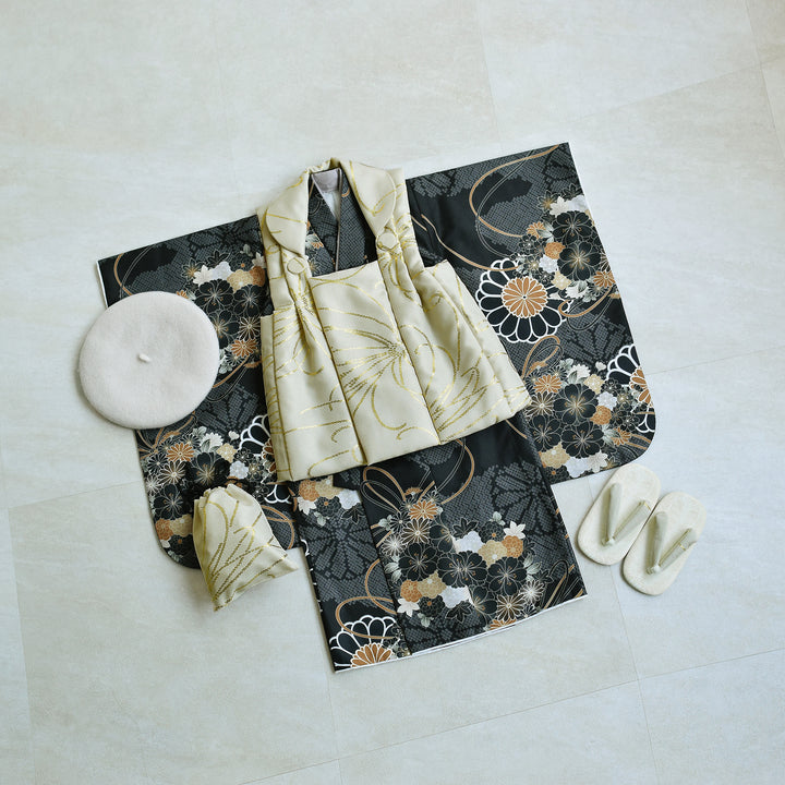 レンタル】七五三着物 3歳男の子 ベレー帽つき被布セット ベージュ金彩