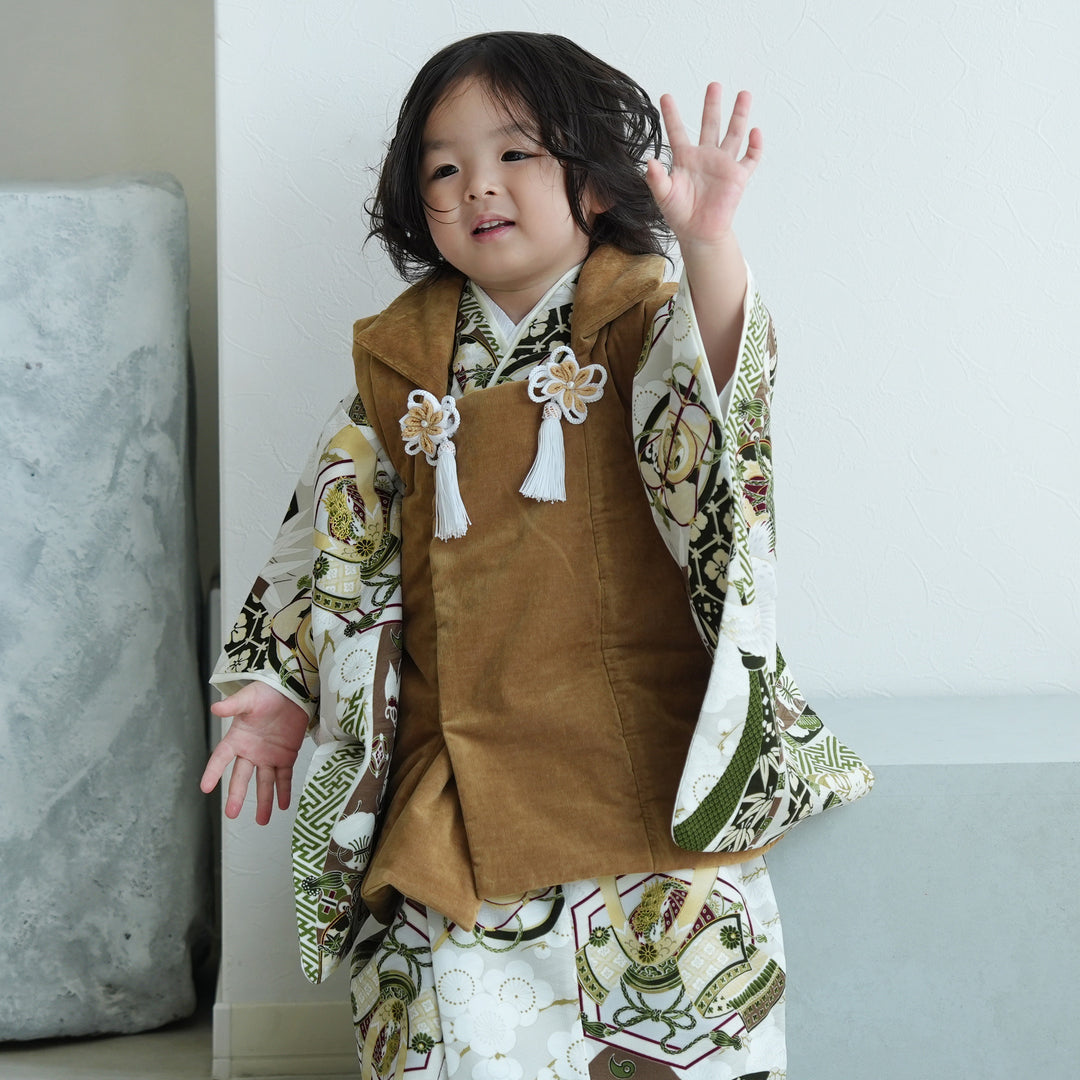 ハンドメイド 羽織袴セット 七五三 3歳 ギンガムチェック ベージュ ブラウン レンタル】七五三着物 3歳男の子 被布セット 華徒然 熨斗に鷹と兜