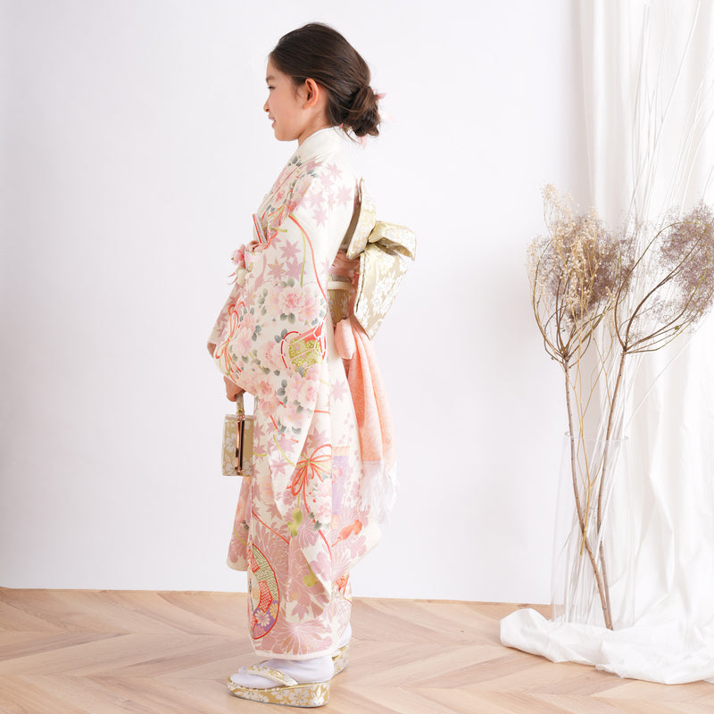 【レンタル】七五三 7歳 女の子 華徒然 着物 日本製 作り帯 子供 kids 四つ身 お祝い着 往復送料無料 （1409602000）