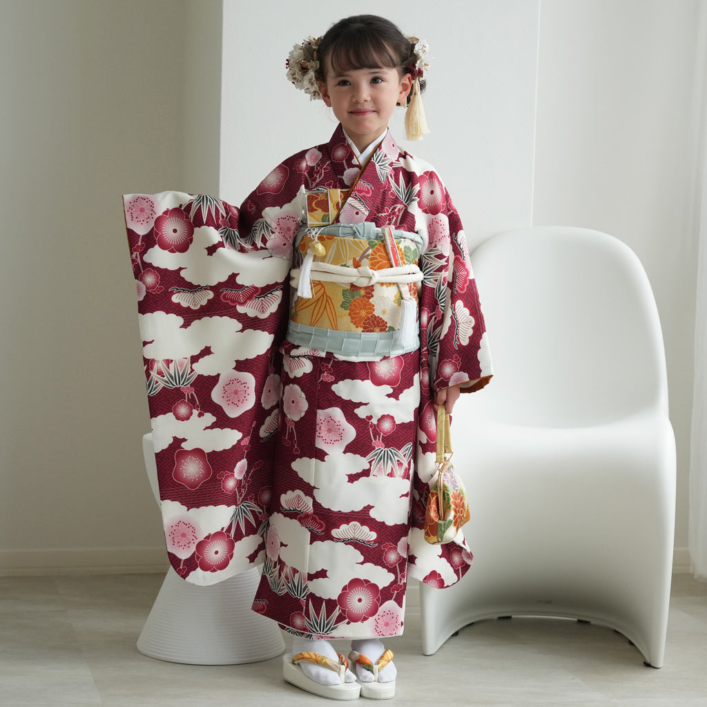 七五三○七五三着物○7歳○女の子○子供着物○キッズ着物○セイコマツダ○着物 七五三着物 7歳 女の子 着物セット】販売品 四つ身 元禄梅模様