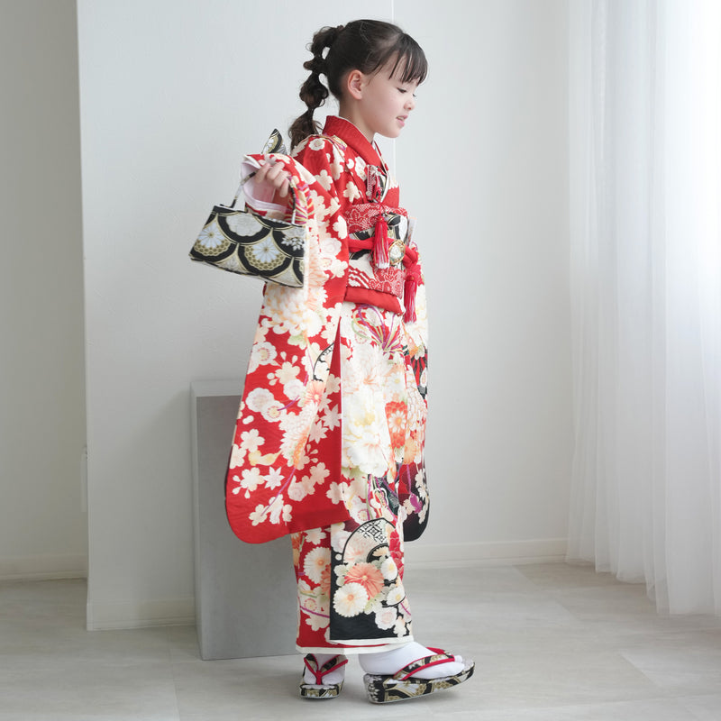 【レンタル】七五三着物 7歳女の子 華徒然 着物セット 四つ身 絵羽 古典花結びに御所車・赤 （1409613300）