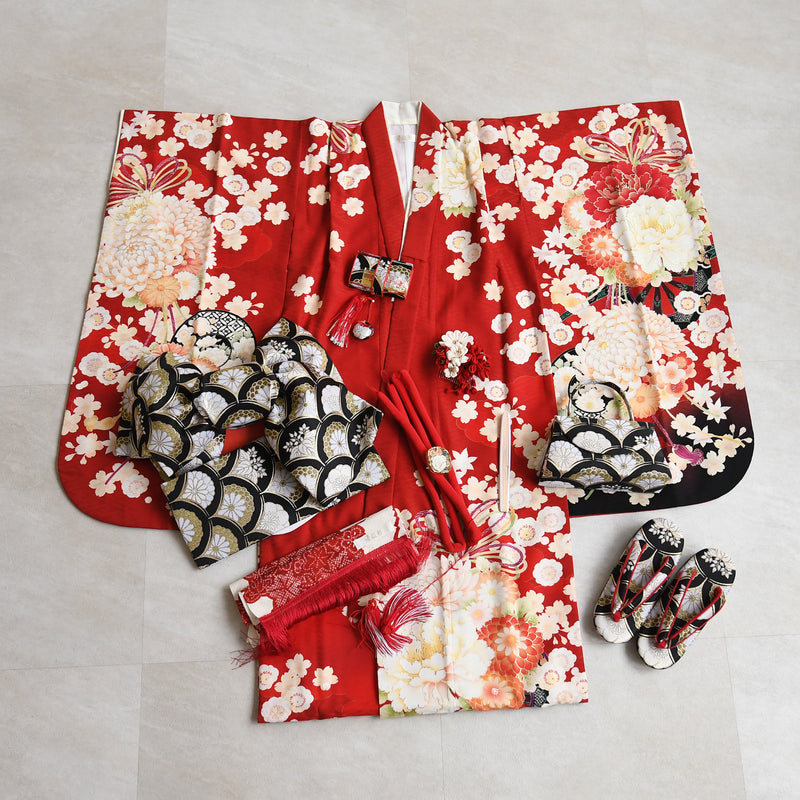 【レンタル】七五三着物 7歳女の子 華徒然 着物セット 四つ身 絵羽 古典花結びに御所車・赤 （1409613300）