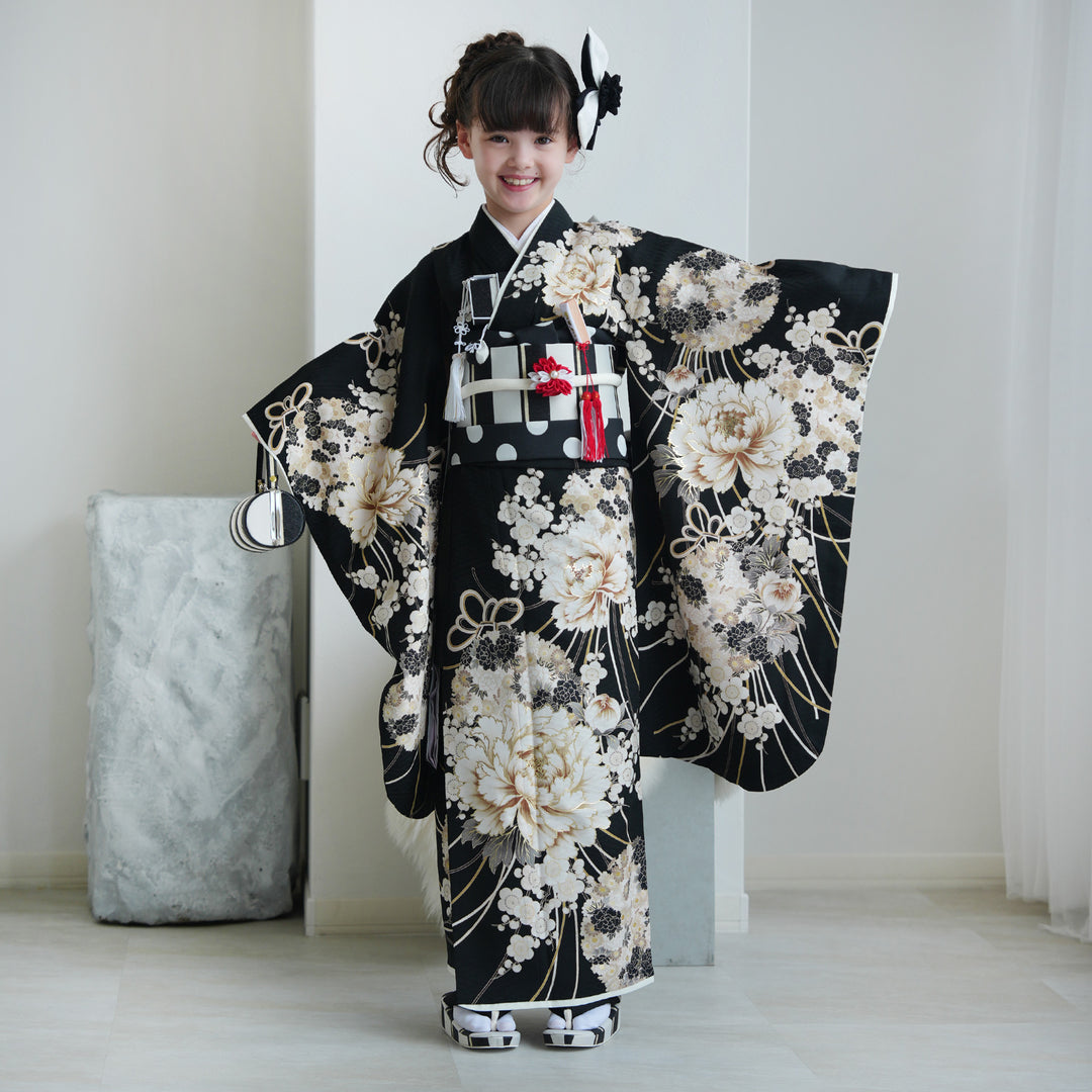 上品黒系♡七五三　7歳　女の子　フルセット　一式　ゴールド レンタル】七五三着物 7歳女の子 LOWRYS FARM 着物セット 四つ身 絵羽