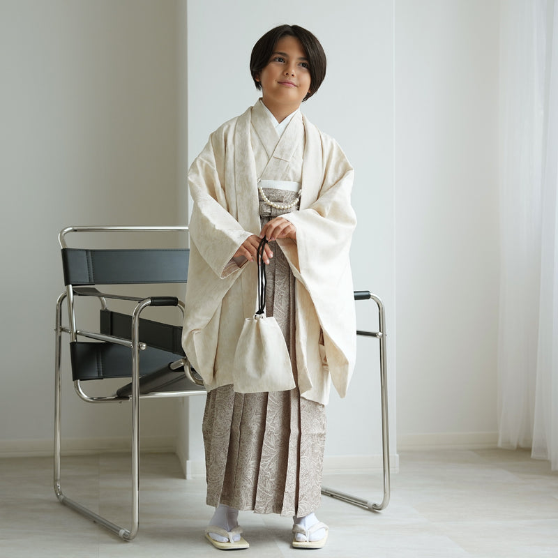 【レンタル】10歳 男の子 袴セット ジャガード・ペイズリー オフホワイト×ベージュ 着物セット 羽織袴 小学生 1/2成人式 ハーフ成人式 138cm-150cm前後（1414600000）