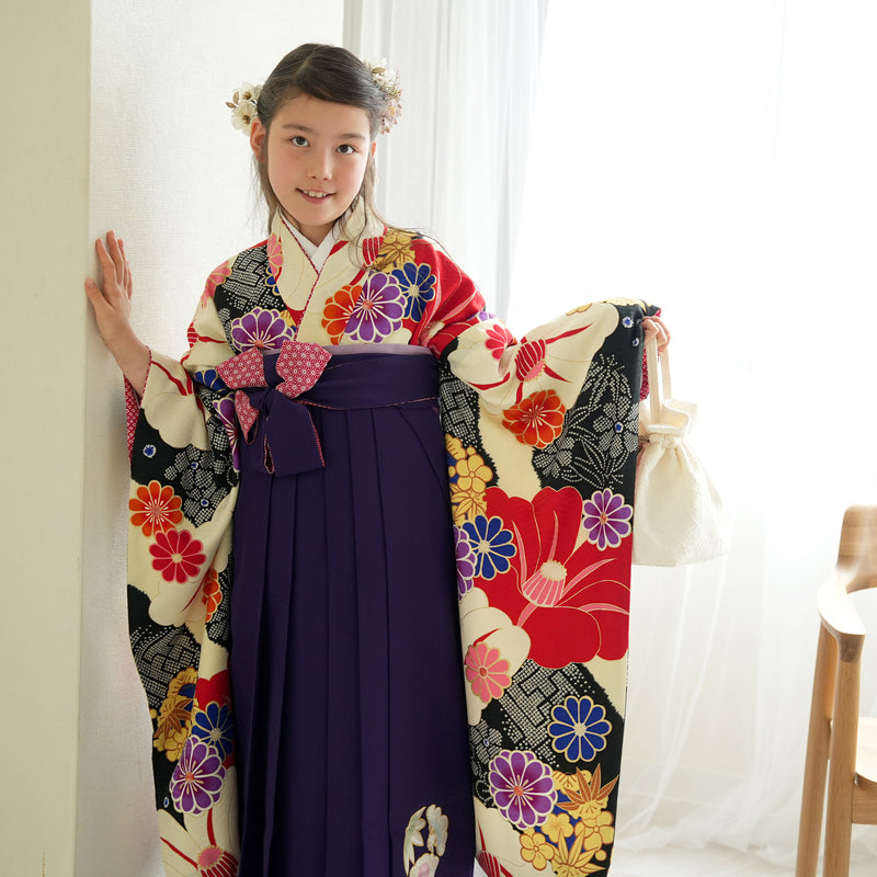 【レンタル】 袴 15点セット ジュニア JAPANSTYLE 袴87cm（身長150-155cm） 卒業式 小学生 二尺袖着物 フルセット 往復送料無料 赤と白の椿と黒疋田 （1421634600）