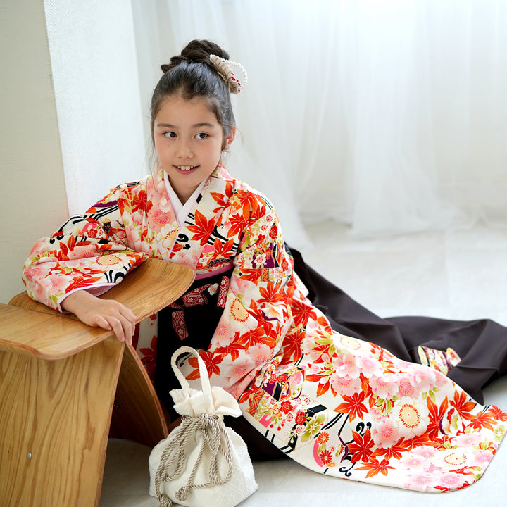 【商談中】ジュニア　子供　着物　/ 扇子　流水文様　梅　橘 商談中】ジュニア 子供 着物 / 扇子 流水文様 梅 橘