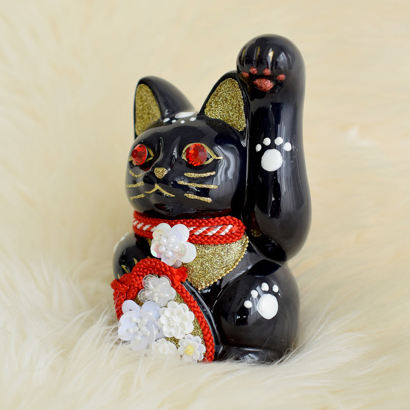 【ニコアンティーク×ご縁猫 招き猫 ねこ球子 手ぬぐい 2点セット】4号 黒 左手上げ 日本製 注染 手染め 手拭い ハンドメイド 陶器 置物　プレゼントにも （2499648200）