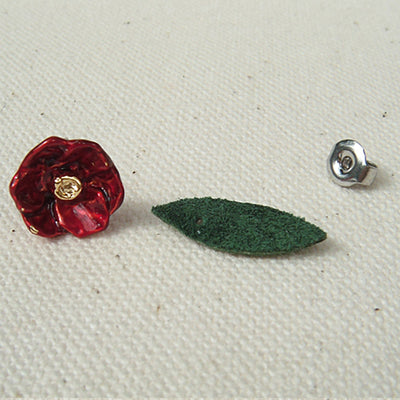 ピアス 両耳 Palnart Poc 椿 日本製 ハンドメイド【取り寄せ品】（2503609300）