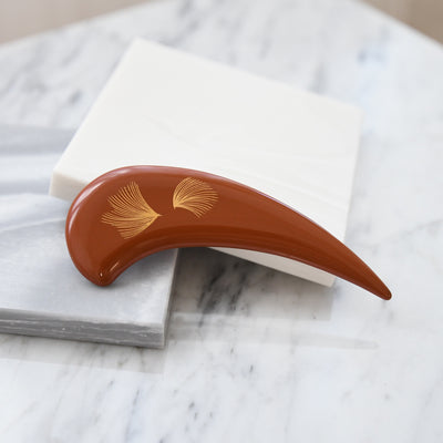 【ブローチ 蒔絵 朱赤つの 金モダン】日本製  和風アクセサリー ハンドメイド （2511606700）