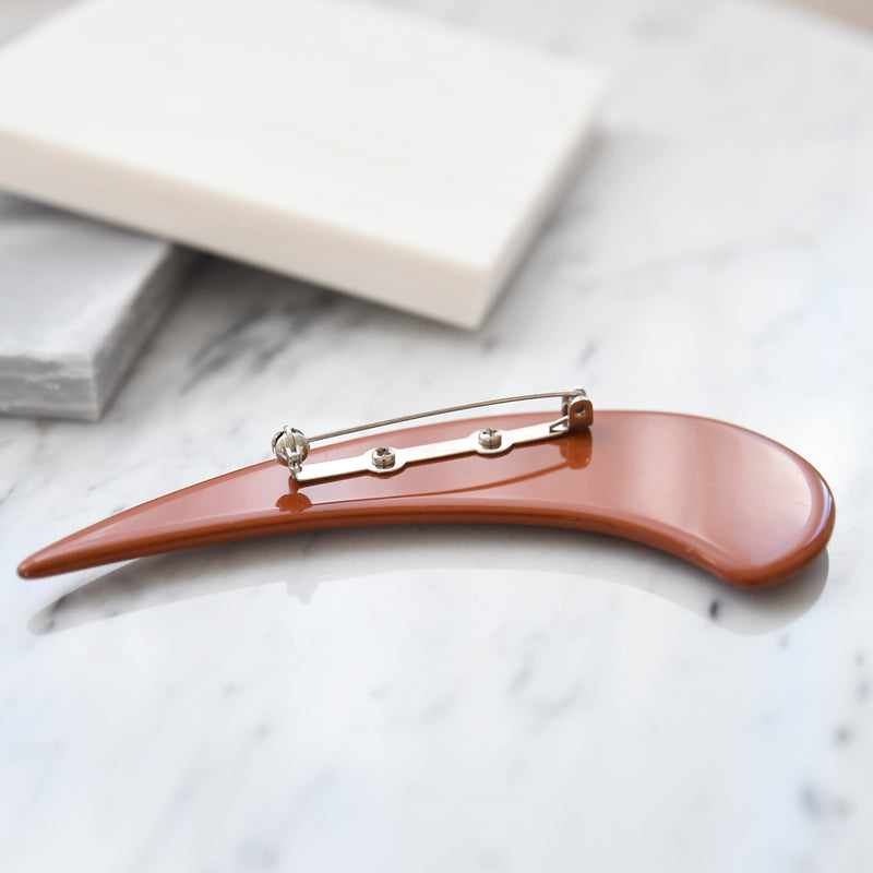 【ブローチ 蒔絵 朱赤つの 金ミニマル】日本製  和風アクセサリー ハンドメイド （2511606800）