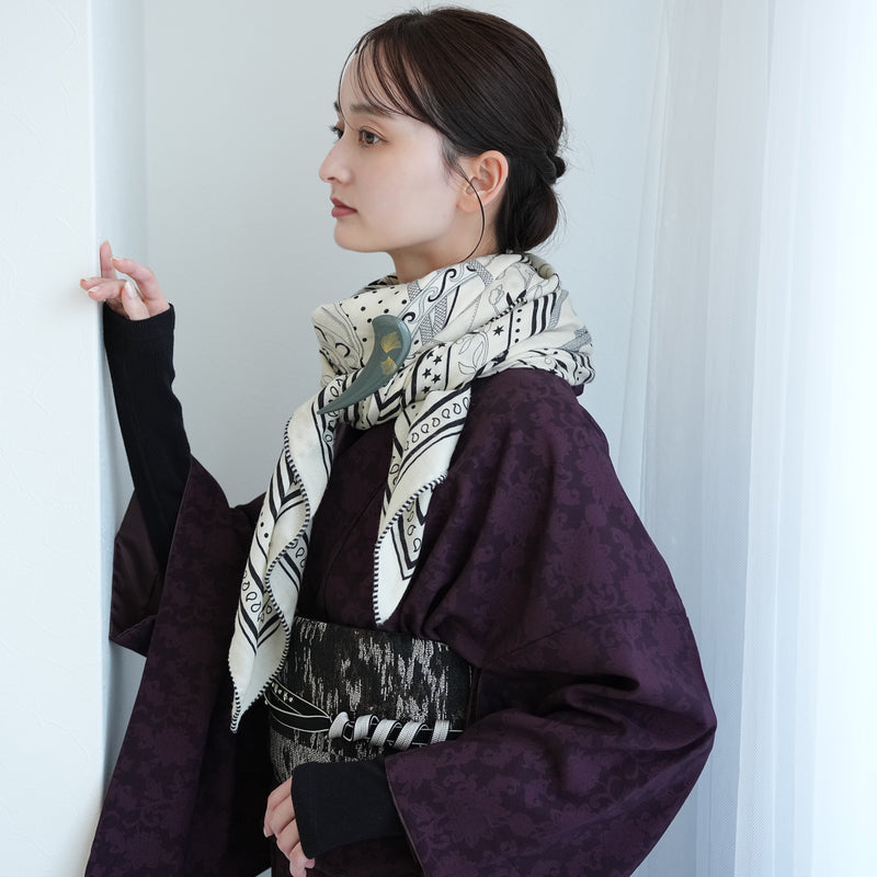 【ブローチ 蒔絵 墨つの 金モダン】日本製  和風アクセサリー ハンドメイド （2511607500）