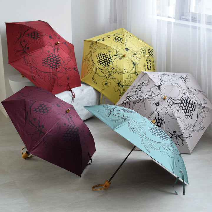 日傘 utatane×Kuovi（クオヴィ）折りたたみ傘】100％遮光 3段