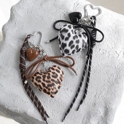 バッグチャーム レザー調レオパードハート＆リボン】キーホルダー 豹柄