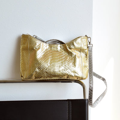 【PYTHON パイソン ウェーブトートバッグ】ミニ ゴールド×シルバー ショルダーつき 本革 蛇革 コブラ革 和装 カジュアル エキゾチックレザー　お洋服はもちろん 着物にも（2690608500）