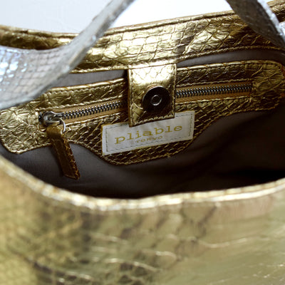 【PYTHON パイソン ウェーブトートバッグ】ミニ ゴールド×シルバー ショルダーつき 本革 蛇革 コブラ革 和装 カジュアル エキゾチックレザー　お洋服はもちろん 着物にも（2690608500）