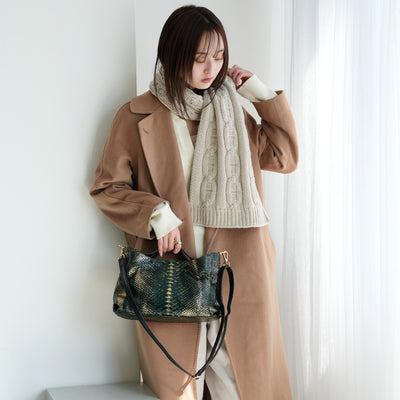 【PYTHON パイソン ウェーブトートバッグ】ミニ グリーン×ゴールド ショルダーつき 本革 蛇革 コブラ革 メタリック加工 和装 カジュアル エキゾチックレザー　お洋服はもちろん 着物にも（2690608700）