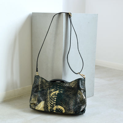 【PYTHON パイソン ウェーブトートバッグ】ミニ グリーン×ゴールド ショルダーつき 本革 蛇革 コブラ革 メタリック加工 和装 カジュアル エキゾチックレザー　お洋服はもちろん 着物にも（2690608700）