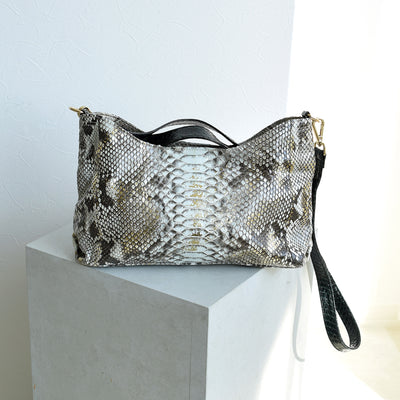 【PYTHON パイソン ウェーブトートバッグ】ミニ ナチュラル×ゴールド ショルダーつき 本革 蛇革 コブラ革 メタリック加工 和装 カジュアル エキゾチックレザー　お洋服はもちろん 着物にも（2690608800）
