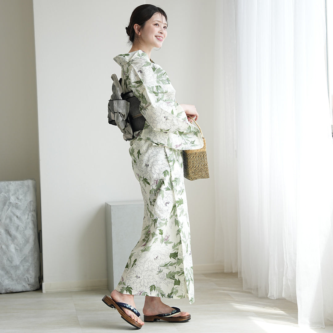 単品浴衣 高級変わり織 オフホワイトに広がるグリーンの芍薬
