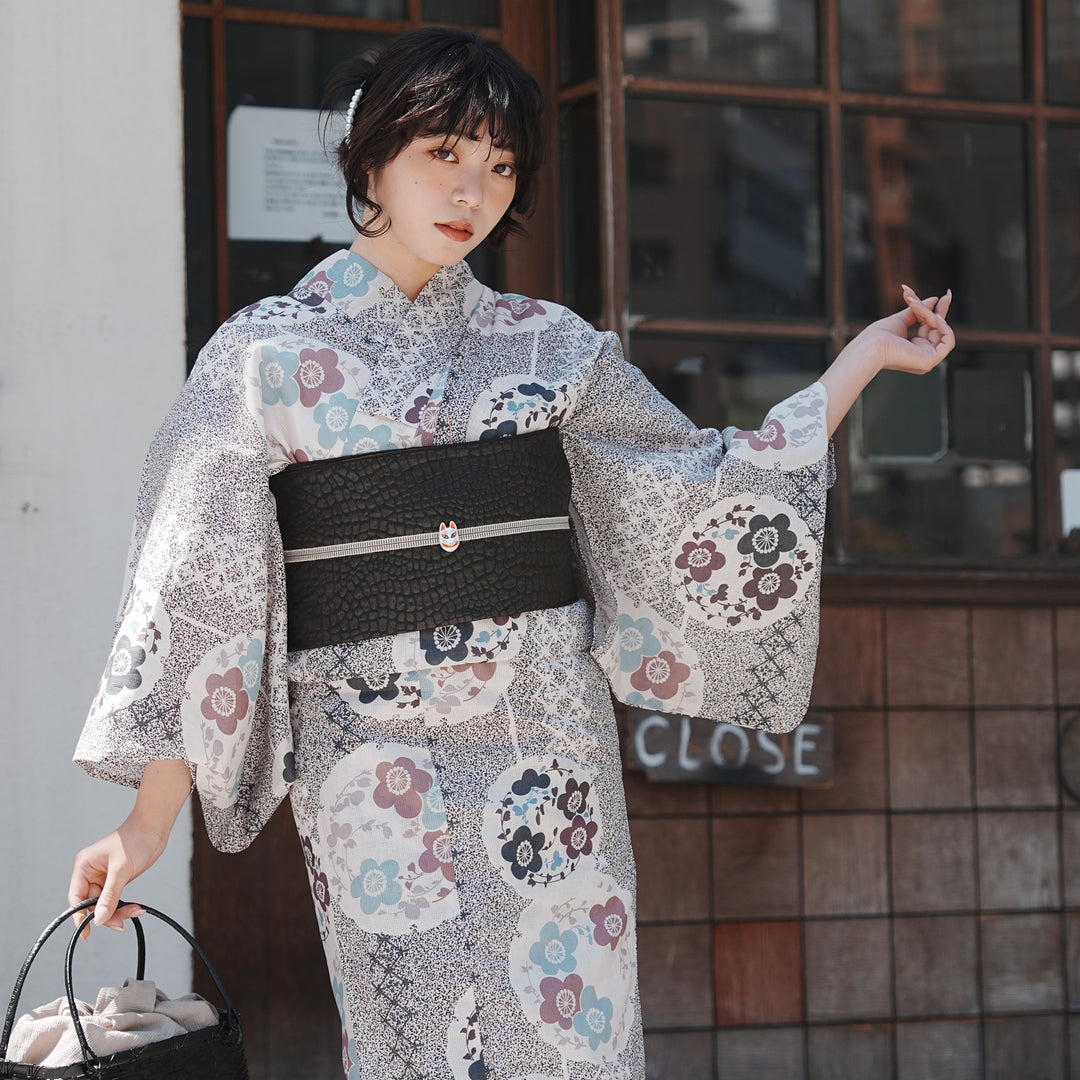【浴衣】極美品 綿絽 本染め 雪輪重ね 単品浴衣 高級変わり織 墨黒の霧と梅雪輪】フリーサイズ 国産生地