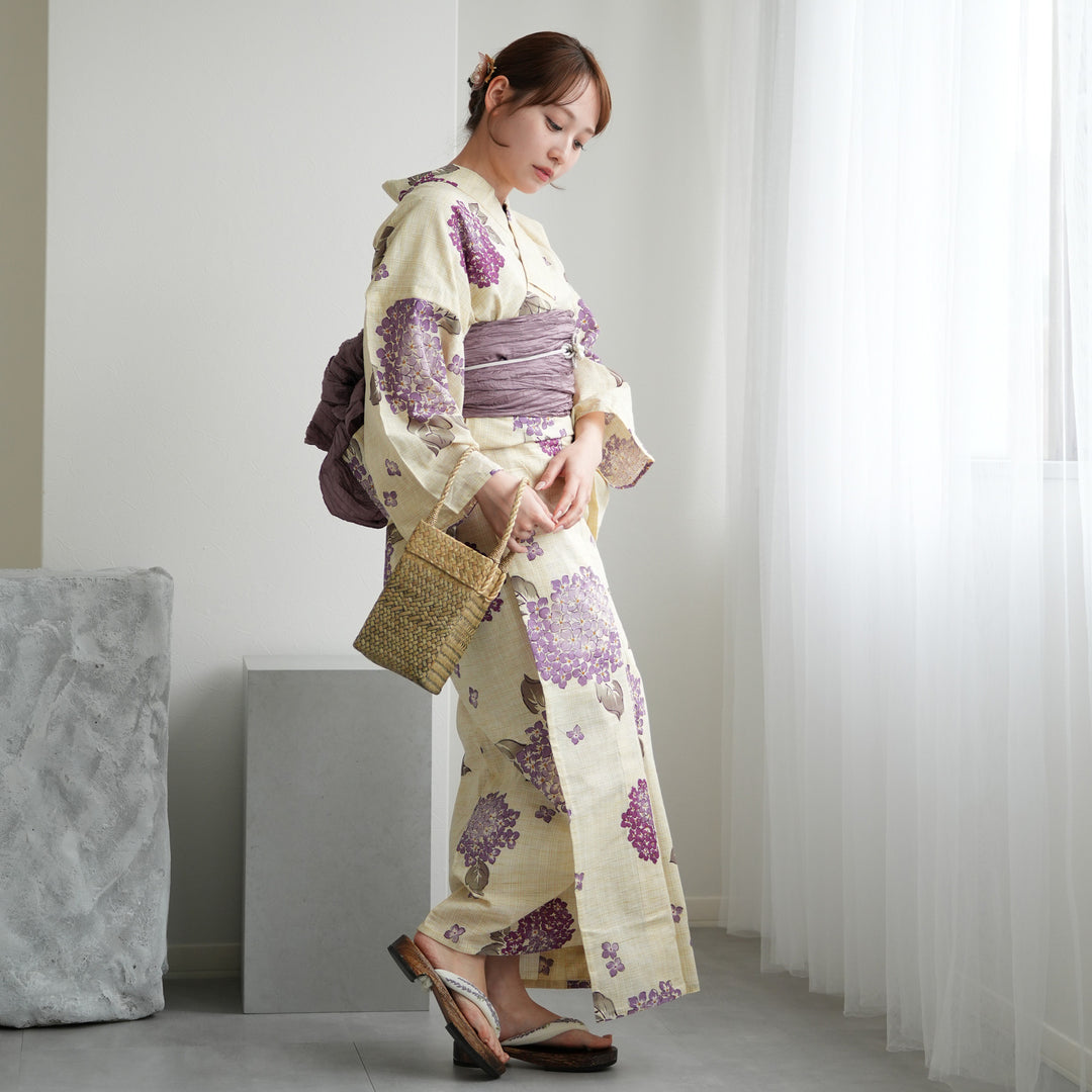 utatane 浴衣 パープル 百合柄 紫陽花柄 兵児帯 下駄 utatane 浴衣 パープル 百合柄 紫陽花柄 兵児帯 下駄 - メルカリ
